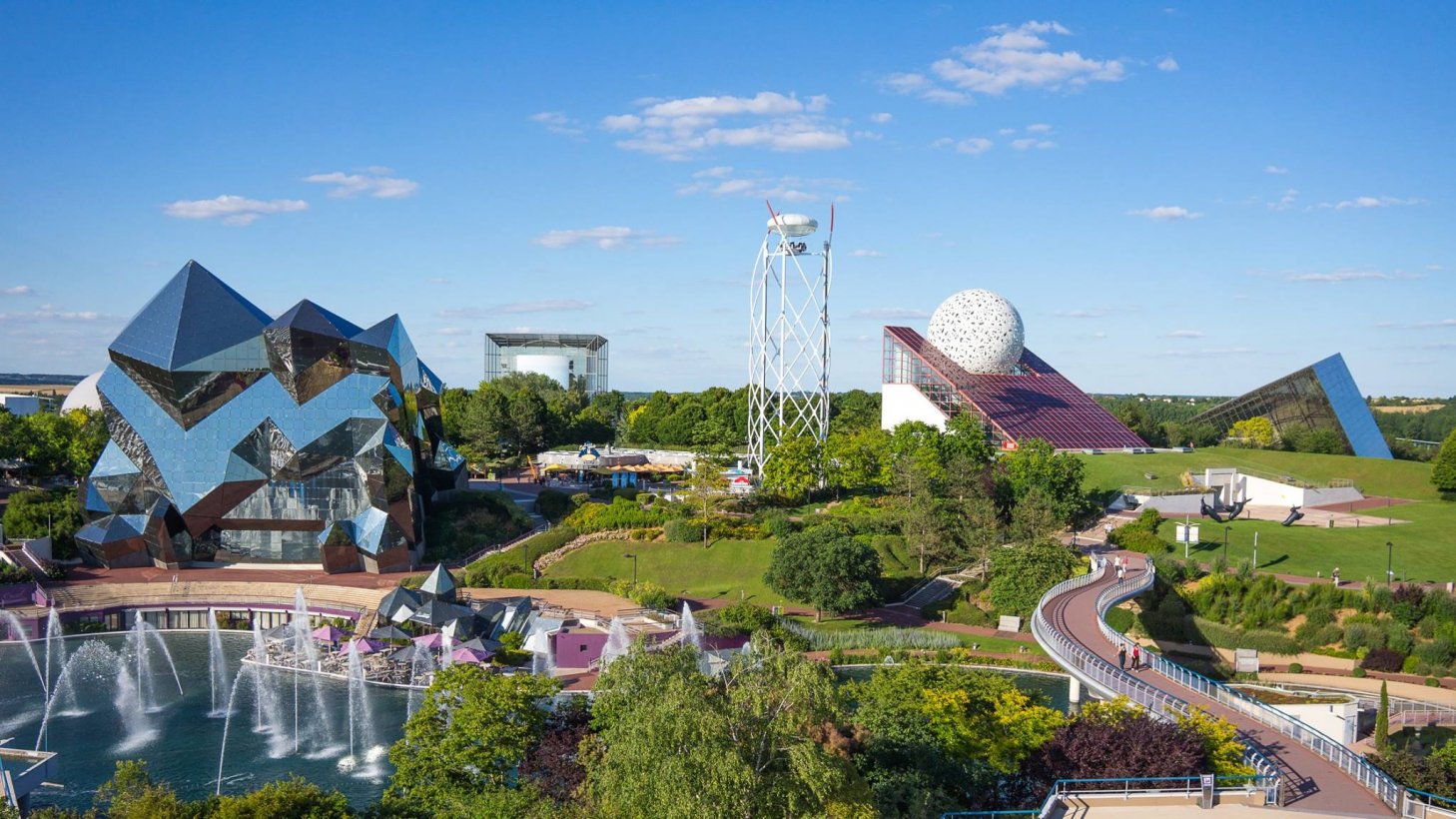 Le Futuroscope Triplancar