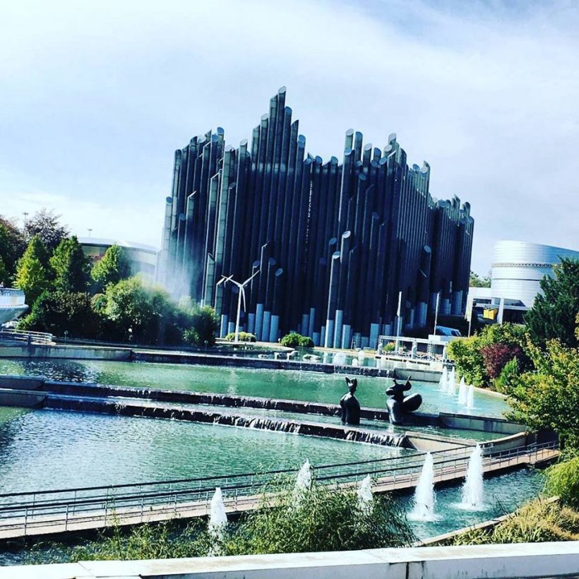 Le Futuroscope Triplancar