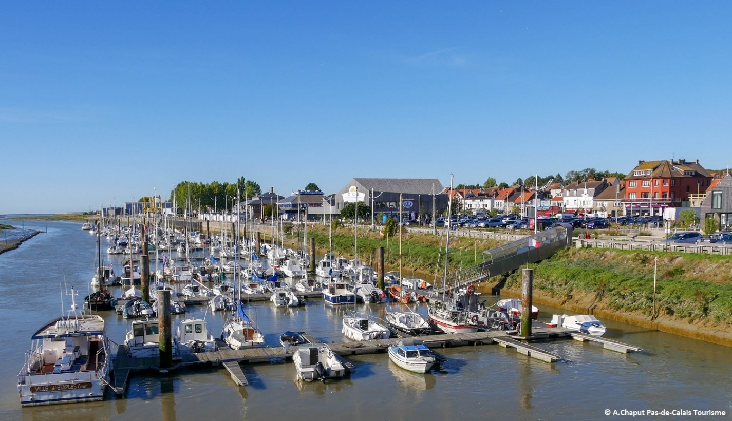 ESCALE A ETAPLES LE TOUQUET Triplancar