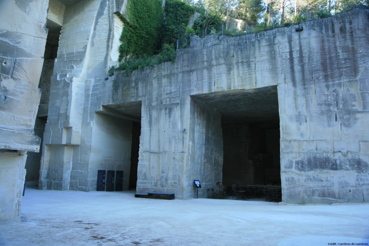 Carrières Des Lumières Route De Maillane Les Baux-de-provence Carrières de Lumières | Triplancar