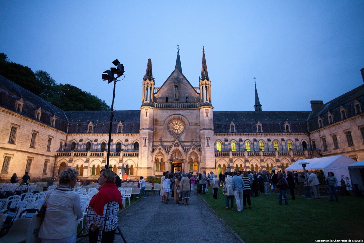 La Chartreuse de Neuville Triplancar