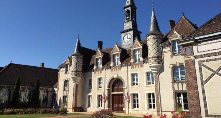 Mairie de Senonches