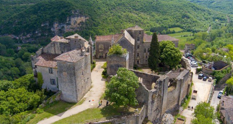 Châteaux de Bruniquel vue du ciel