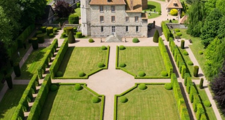 Vue du ciel Château de Vascoeuil