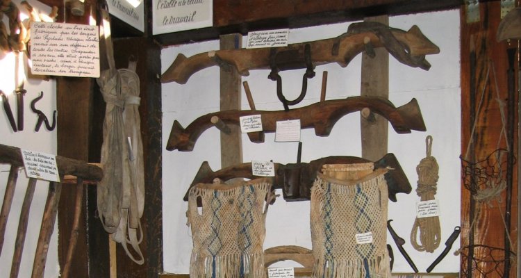 Visiter en groupe musée paysan d'emile simorre