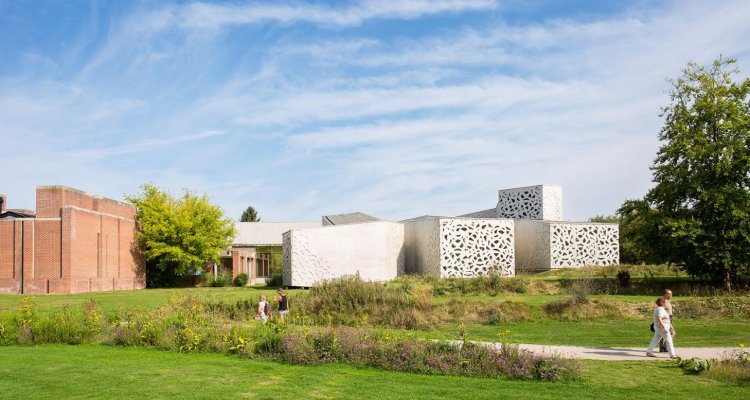 Vue extérieure du LaM, Villeneuve d’Ascq. © N. Dewitte/ LaM