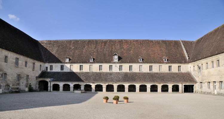 Cour de l'Abbaye