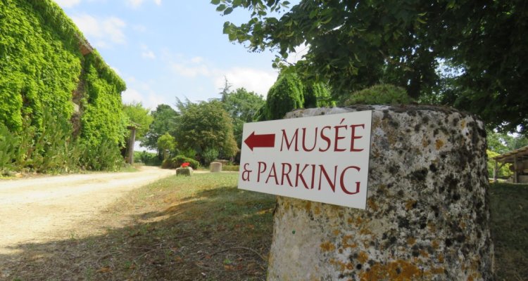 Tourisme groupe Ecomusée des Côteaux du Moulin