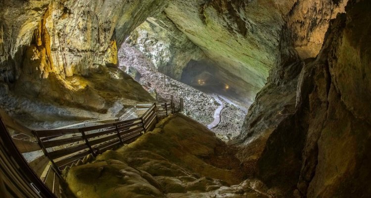 Grotte du Cerdon