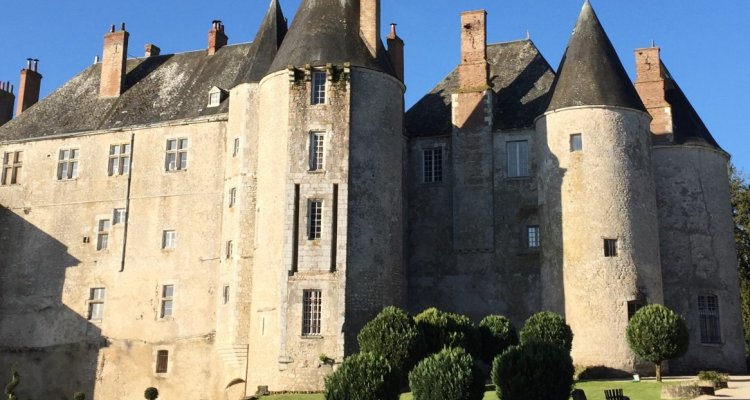 Chateau-parc de Meung - façade médiévale