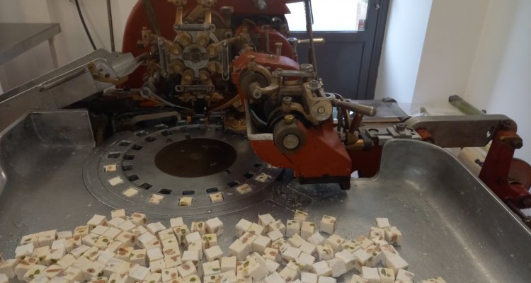 Notre Papilloteuse datant de 1956, toujours en activité
