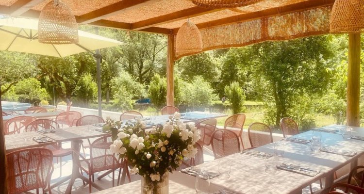 Terrasse Loue à la Bouche 