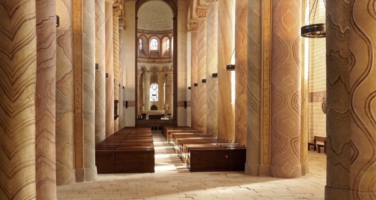 tourisme groupe abbaye de saint-savin