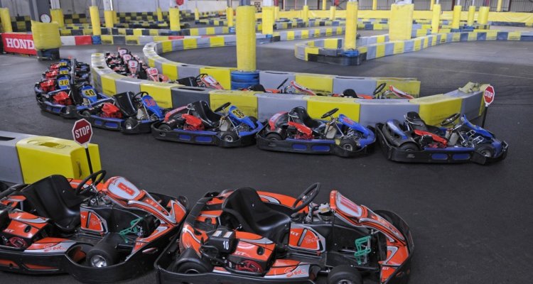 Groupes Karting Indoor Provence