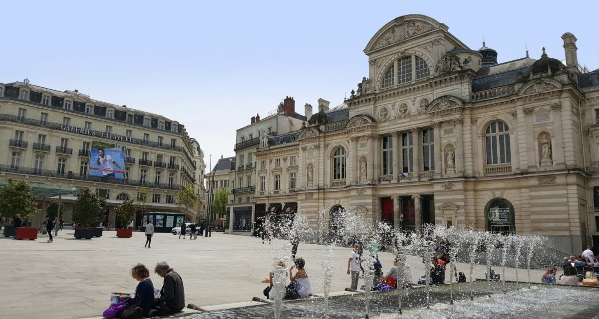 Angers Place du Ralliement