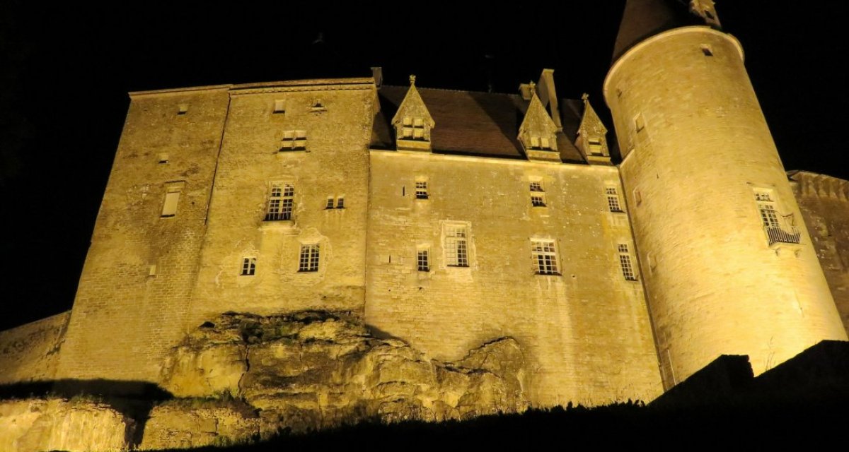 Château de Chateauneuf-en-auxois