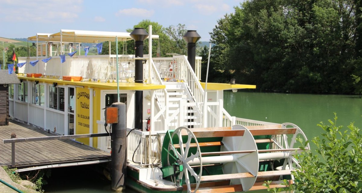 Bateau Champagne 