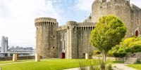 Vue du château de Brest depuis ses jardins
