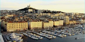 Marseille port soleil