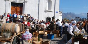 Visite groupe foule savoie mont blanc