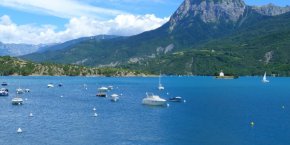 Lac serre-ponçon baignade bâteaux