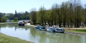 Les canaux près de Châtillon-sur-Loire