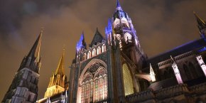 Bayeux illumination