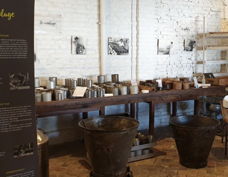 Collection issue des fermes typiques de la région. 