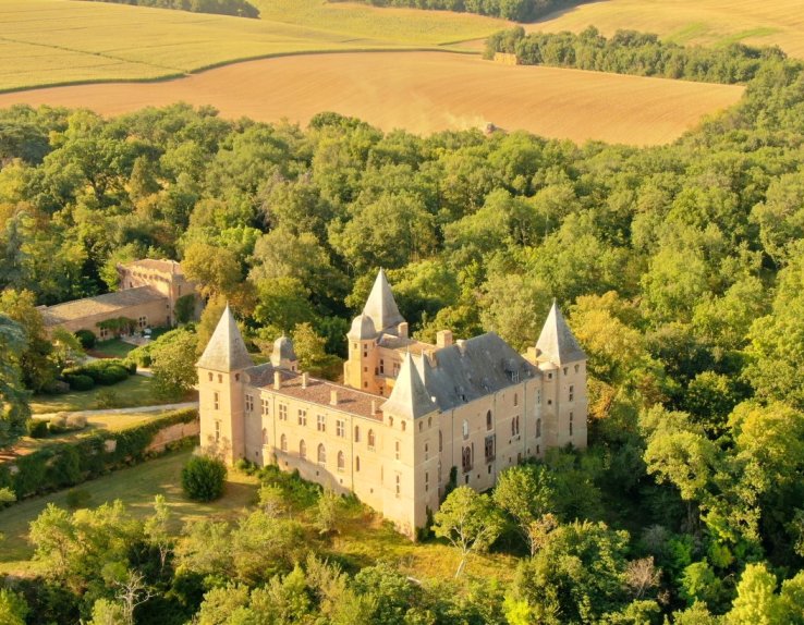 Le château de Caumont dans le Gers